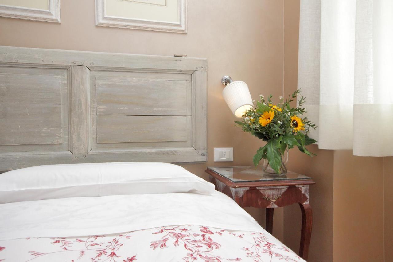 Deco'S Place Roma Teodora Zewnętrze zdjęcie
